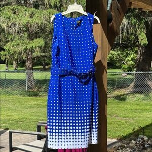 I LE New York Classic Blue & White Sleeveless Sheath Dress Women's 12 Classy GUC